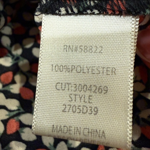 Max Studio Printed Faux Wrap Blouse Black Red Ivory Short Sleeve Size S - Picture 10 of 10